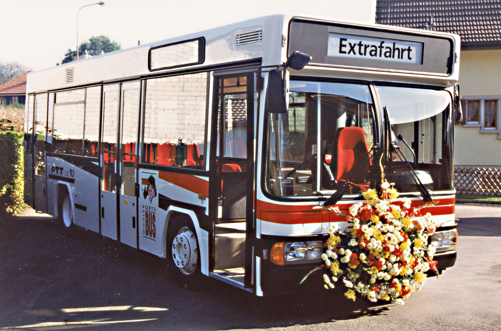 Erste Ortsbusse Wohlen